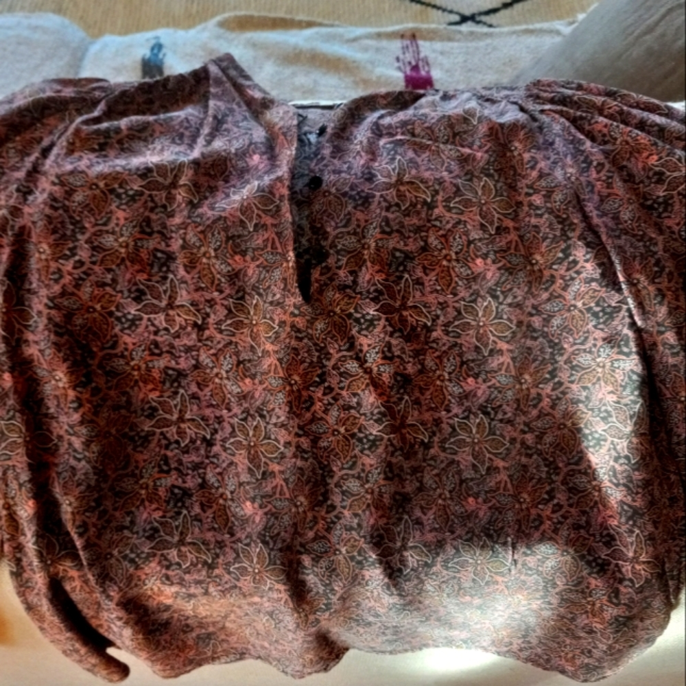 Blouse silk  💯